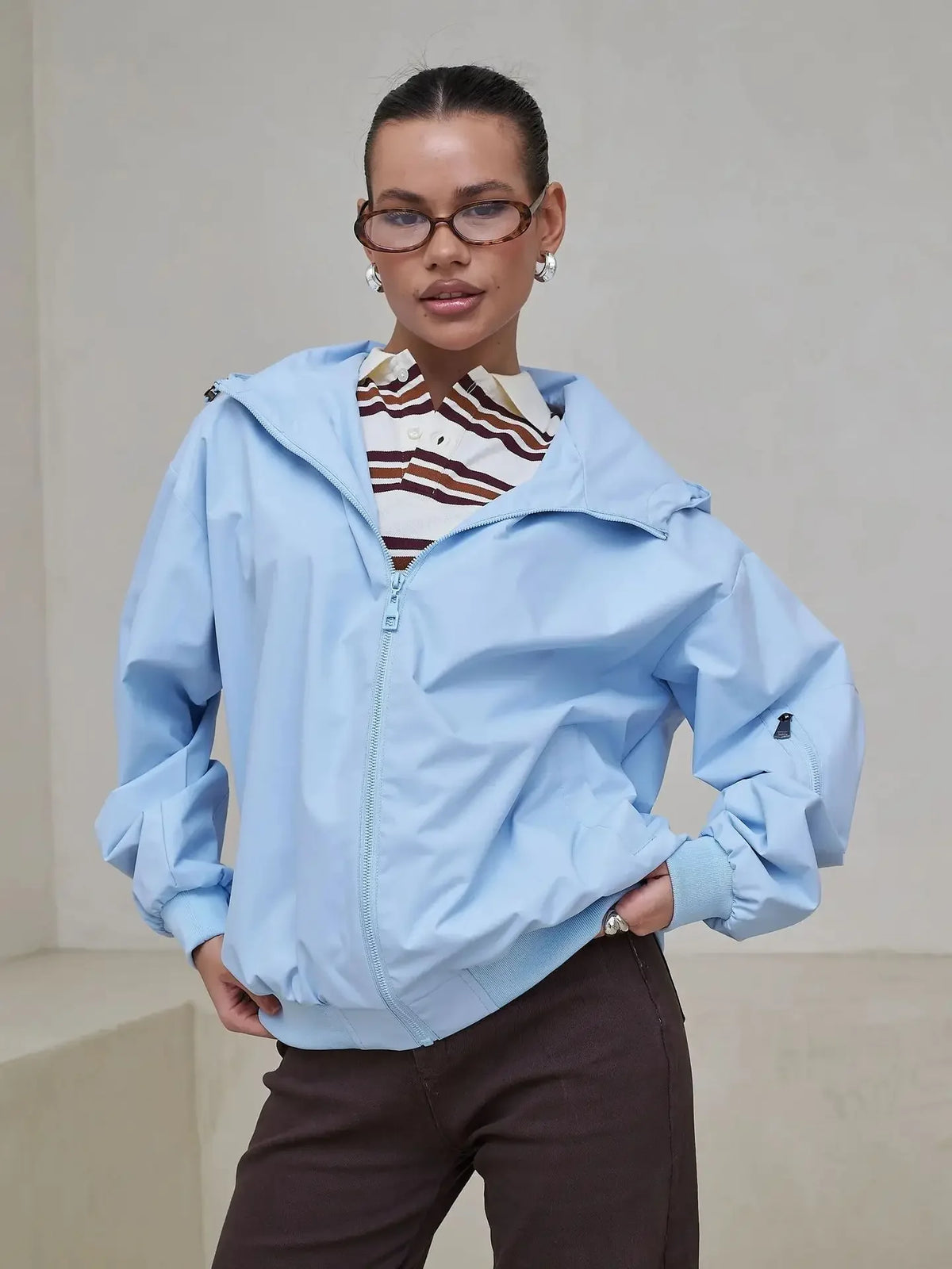 Women's Windproof Hooded Jacket With Zipper For Spring And Autumn
