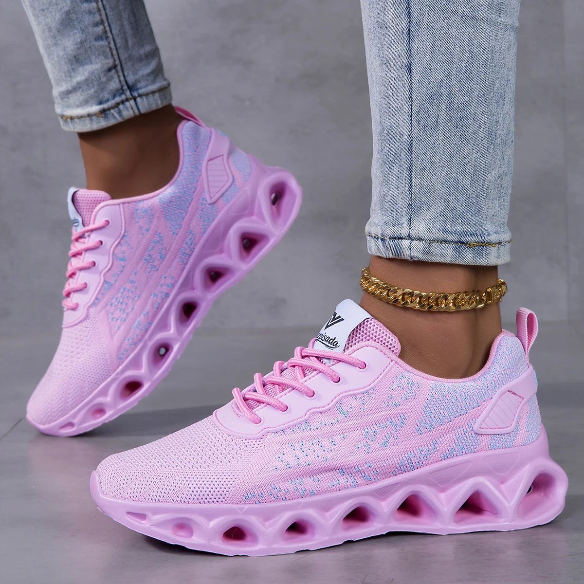 Lightweight Breathable Mesh Sneakers With Non Slip Shock Absorbing Soles